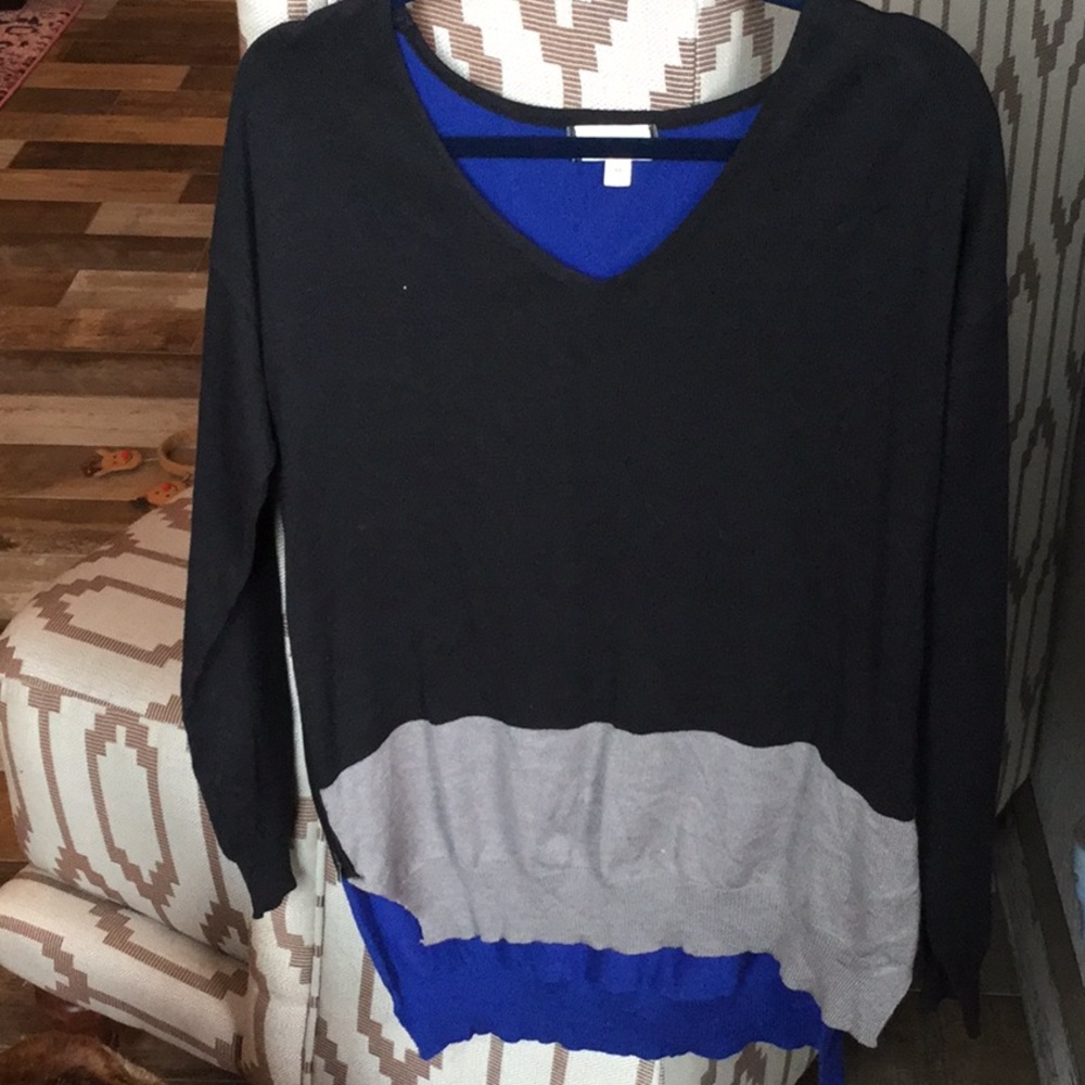 Colorblock Sweater - Picture 5 of 6